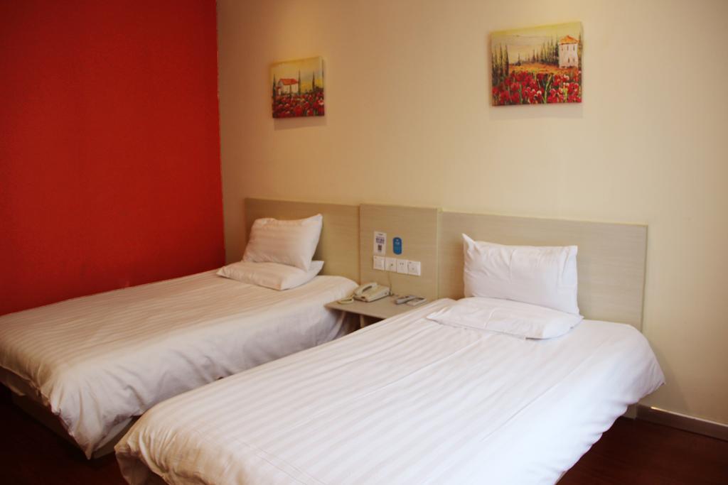 Hanting Hotel Ningbo Tian Yi Square Newbranch מראה חיצוני תמונה